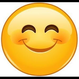 Meet your Posher, Claudia